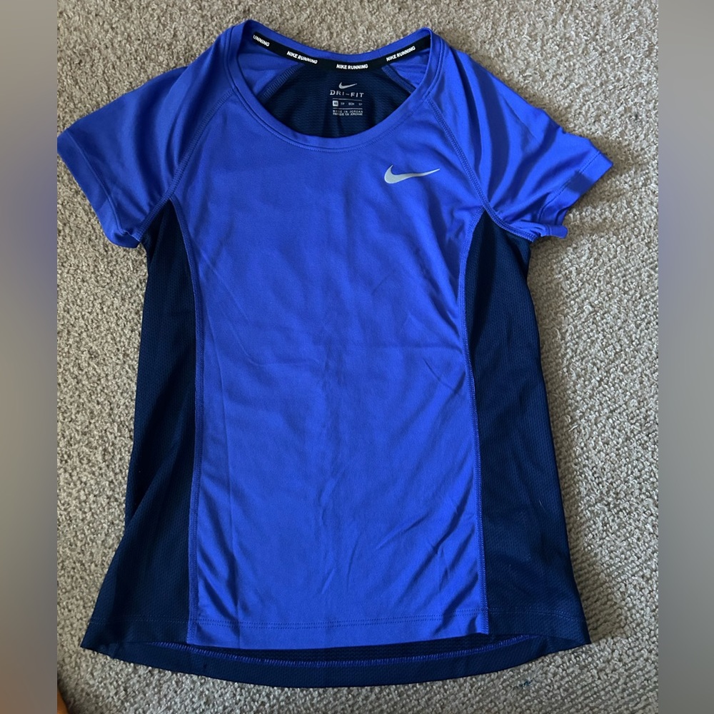 Nike Dri-Fit Shirt